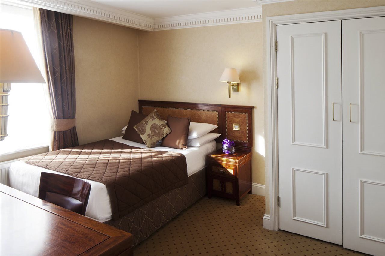 Grange Portland Pensión 4*